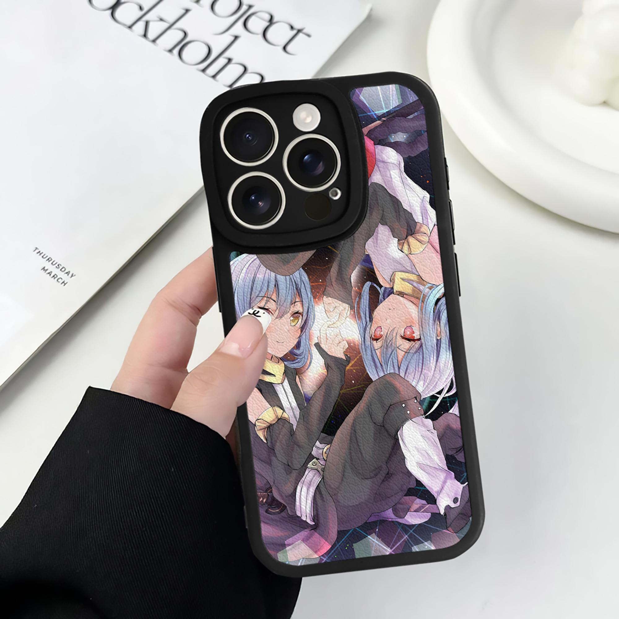 （画像用） 転スラ Regarding Reincarnated to Slime 【iPhone 16シリーズ対応】シリコンスマホケース（レザー調） 材質：シリコン